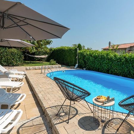 Apartman Dobrec Poreč Exteriör bild