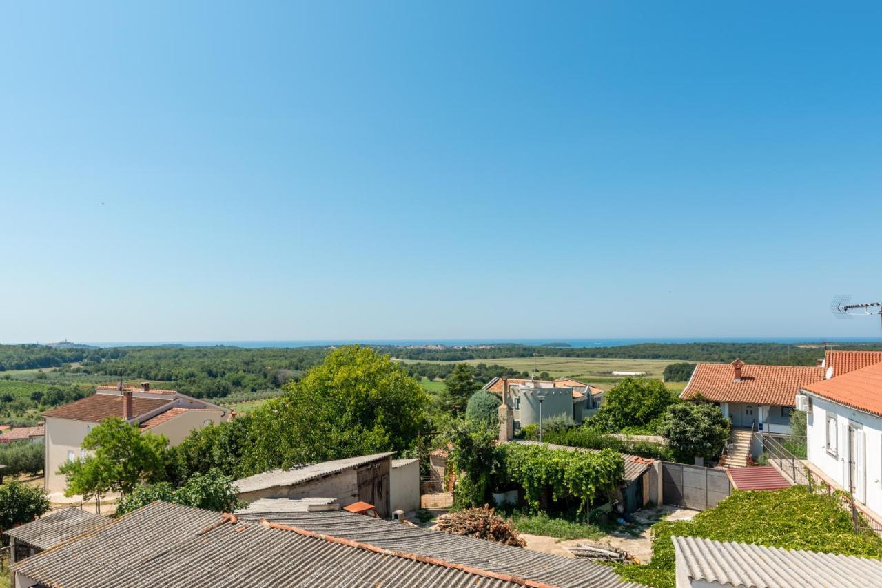 Apartman Dobrec Poreč Exteriör bild