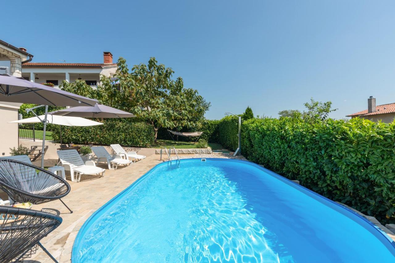 Apartman Dobrec Poreč Exteriör bild