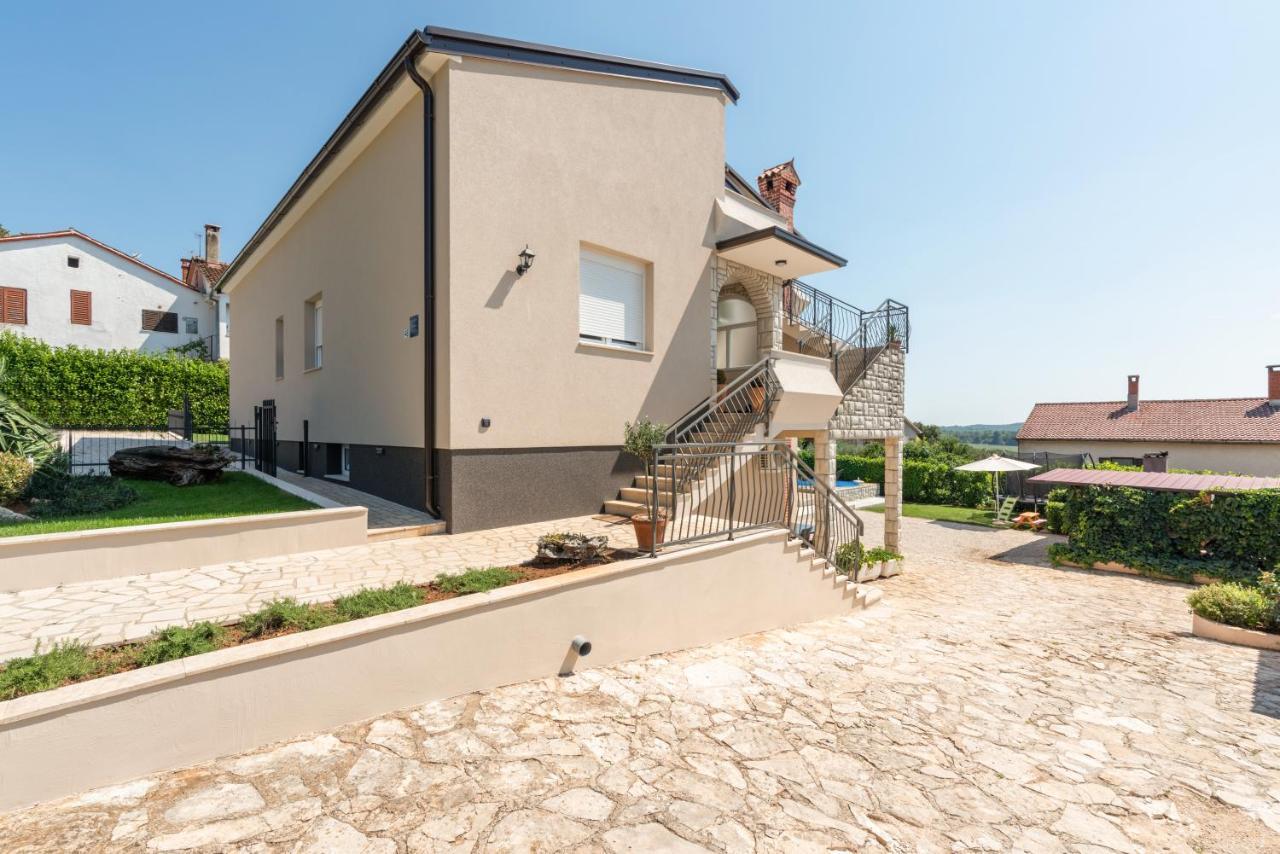 Apartman Dobrec Poreč Exteriör bild