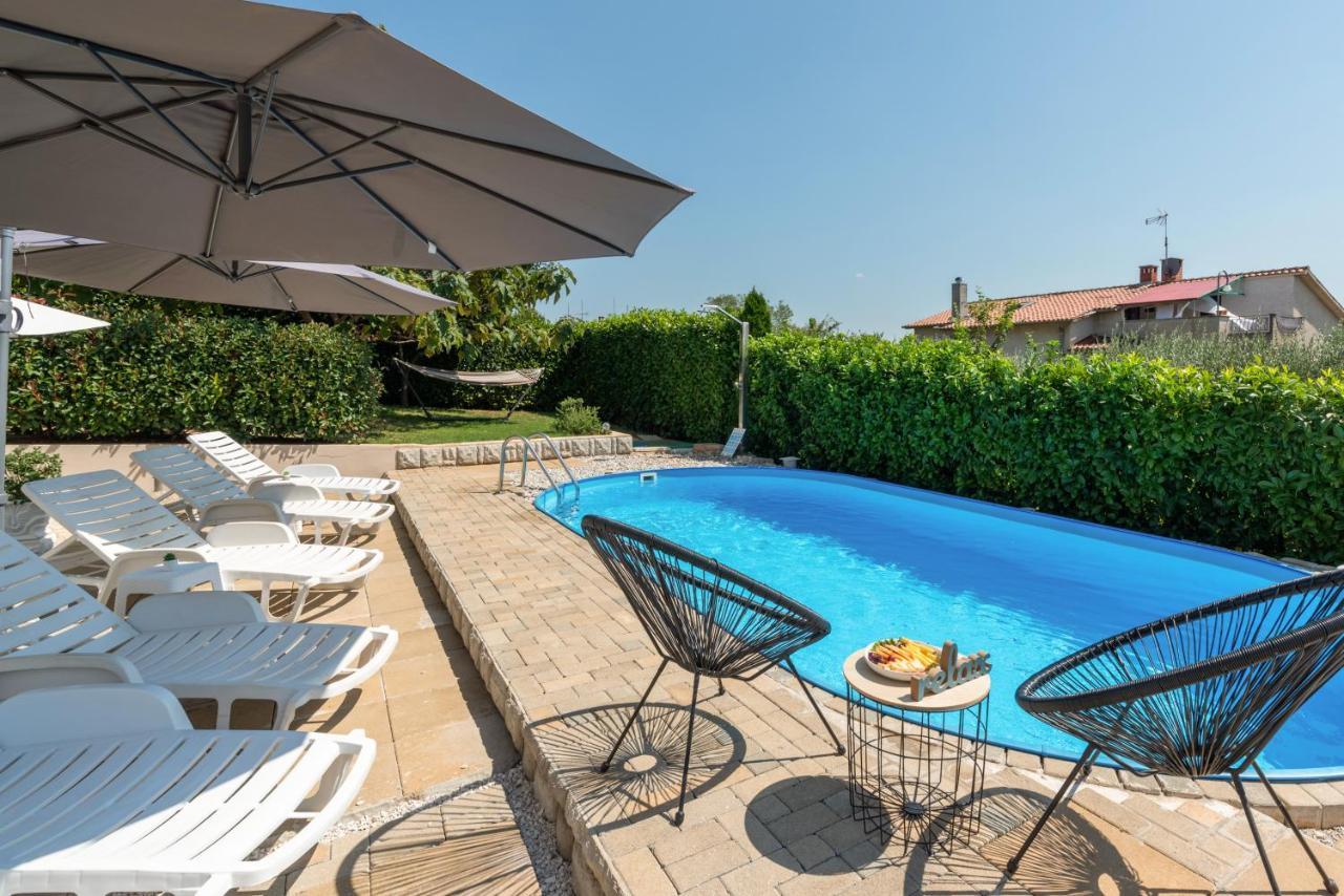 Apartman Dobrec Poreč Exteriör bild